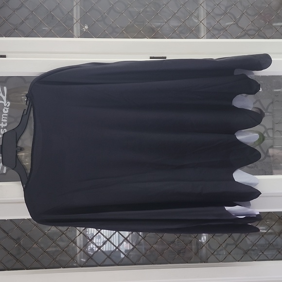 Skull Poncho - Picture 3 of 3